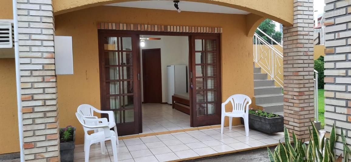 Apartamento Residencial E Com Piscina Farol 9 Proximo Ao Mar Florianopolis